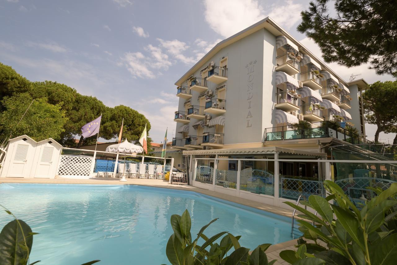 Mondial Hotel Cervia Buitenkant foto
